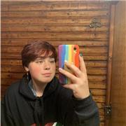 Sono pronta ad aiutarti con i tuoi compiti!