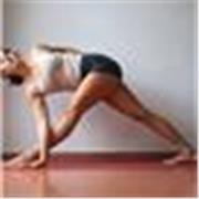 Yoga Iyengar clases dinámicas en Ciutadella de Menorca