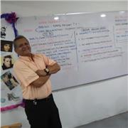 PROFESOR UNIVERSITARIO CON 26 AÑOS DE EXPERIENCIA A NIVEL DE GRUPOS Y PERSONALIZADOS