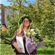 Laureata in scienze e tecnologie alimentari, offro lezioni online nelle materie scientifiche e più specifiche 