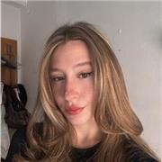 Profesora particular de educación infantil y primaria, sobre todo de inglés, castellano y valenciano.