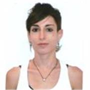 Profesora de Ciencias Naturales y Biología, Licenciada en Ciencia y Tecnología de los Alimentos.