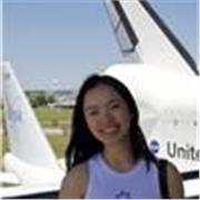 Estudiante de ingeniería aeroespacial amable, empática y responsable