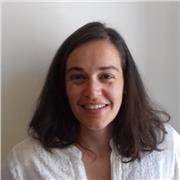 Enseignante de FLE depuis 10 ans, expérience en Angleterre, Algérie et en France.