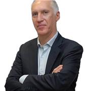 Giornalista, scrittore e formatore in ambito finanziario impartisce lezioni di finanza di base