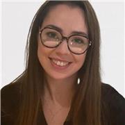 Laureata magistrale in biologia impartisce lezioni di scienze,chimica e biologia alunni di scuole primarie, medie e superiori