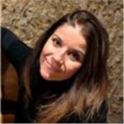 Profe de música y de apoyo en cualquier asignatura de primaria. 