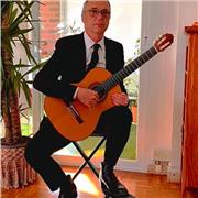 Clases particulares de la guitarra acoustics. Especialista de la guitarra clásica española