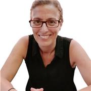 Maestra de educación primaria con más de 20 años de experiencia con niños y niñas de educación infantil.