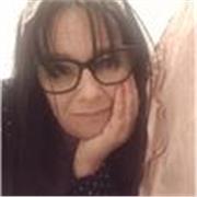 Ho insegnato come libera professionista per circa un totale di 8 anni. Ho tenuto corsi di diverse tematiche e tipologie . Amo