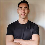 Profesor de Educación física con experiencia en ejercicio terapéutico