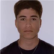 Profesor con 5 años de experiencia, cursando segundo de ingeniería mecánica, con matrículas de honor. Clases presenciales y online