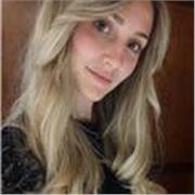 Laureata in scienze della comunicazione disponibile per lezioni e aiuto compiti da remoto