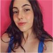 Profesora de diseño gráfico 
y de moda. Conocimientos sobre todos los programas principales de Adobe y complementarios. Online