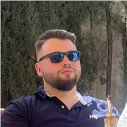 Soy Pablo, vivo en Sevilla y estudio ingeniería a mis 24 años.
Profesor de dibujo técnico, inglés, física y matemáticas