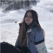 Laureanda in infermieristica offre lezioni riguardanti qualsiasi materia, tra cui matematica, inglese, storia, filosofia, latino, greco e scienze