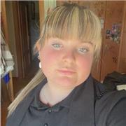 Profesora de Primaria apta para todos los niveles y edades.