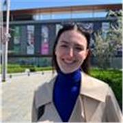 Studentessa. Laureata in Mediazione Linguistica. IELTS C2. Con esperienza