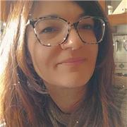 Sono docente di matematica e scienze nella scuola secondaria di I grado e di scienze e biologia in quella di II grado