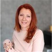 Terapeuta emocional con más de 5 años de experiencia. ¿No puedes con los estudios? ¿tu entorno te supera?
¿Te resulta difícil gestionar a tu hij@ y a veces no te aguantas ni a ti mism@? 
Yo te puedo ayudar a canalizar, gestionar y transformar las emocio