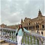 Profesor de refuerzo de primaria y Eso, estudiante de magisterio