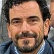 Funcionario de carrera con más de 20 años de experiencia en educación. 
He sido director y coordinador TIC.