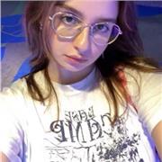 Profesora particular capacitada para ayudar y dar apoyo en materias como inglés, historia, lengua o economía