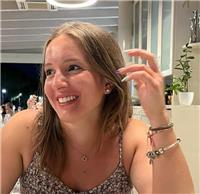 Studentessa universitaria offre aiuto compiti per elementari/medie e ripetizioni in alcune materie per superiori