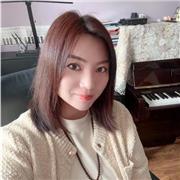 I give tailored private lesson on piano and Chinese in your level and needs in person or online.