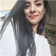 Insegno lingue a tutte le classi di età, in particolare: italiano, inglese, francese e spagnolo