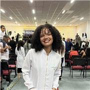 Professora particular de matemática com experiência em monitoria em escolas municipais, disponível para outras disciplinas