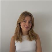 Motivierte Englischlehrerin – Maßgeschneiderte Kurse für Anfänger bis Fortgeschrittene