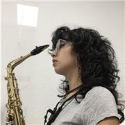 Profesora de saxofón. Todos los niveles