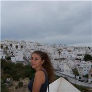 Doy clases particulares a niños de entre 6-14 años. Se me da especialmente bien la sintaxis. Saqué un 8,25 en lengua en la EVAU