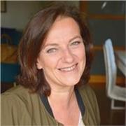 Professeure de Français pour adultes , et soutien scolaire à distance - 