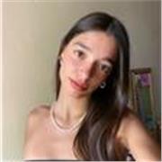 Sono una studentessa universitaria diplomata al liceo linguistico. Offro aiuto nelle lingue e nelle materie umanistiche!