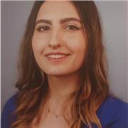 Titulada en Bachillerato de Ciencias de la Salud y actual estudiante universitaria.