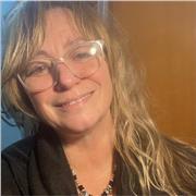 Profesora para alumnos de secundaria y primeros años de universidad