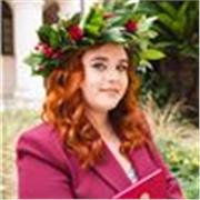 Cerchi una tutor simpatica e affidabile con cui ripartire per le tue ripetizioni in lingua? Scrivimi e cominciamo!