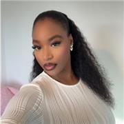 Business-educated English tutor delivering structured, confidence-building lessons for all levels online