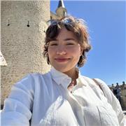 Estudiante de primer año en el grado biligue de Biotecnologia