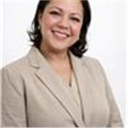 Als spanische Muttersprachlerin mit ausgeprägten Kommunikationsfähigkeiten, interkultureller Kompetenz und Erfahrung in der Anleit