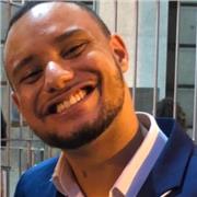 Dou aulas de fisica para alunos do ensino medio e fundamental