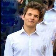 Studente tirocinante all'università di Bologna offre lezioni private di diritto. Prezzi modici e orari flessibili.