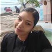 Profesora de apoyo escolar con experiencia en niños de primaria