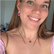 Ayudo a personas de todos los cursos y apta para todos los niveles.