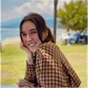 Studentessa madrelingua Italiana, offre lezioni e ripetizioni di italiano per tutti i livelli; disponibile su Bologna o da remoto