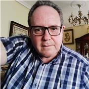 Profesor de Diseño de interiores con mas de 30 años de experiencia y trayectoria profesional haciendo proyectos