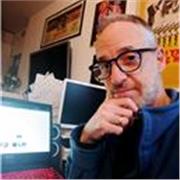 Prof. dell'Accademia di Belle arti offre lezioni di arte, disegno e video