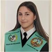 Hola! Me llamo Carmen, soy pedagoga y estoy terminando la carrera de Educación Primaria. Doy clases para primaria y 1o de la ESO
